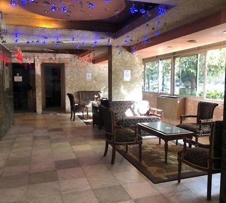 Horreya Hotel Le Caire Extérieur photo