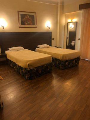 Horreya Hotel Le Caire Extérieur photo